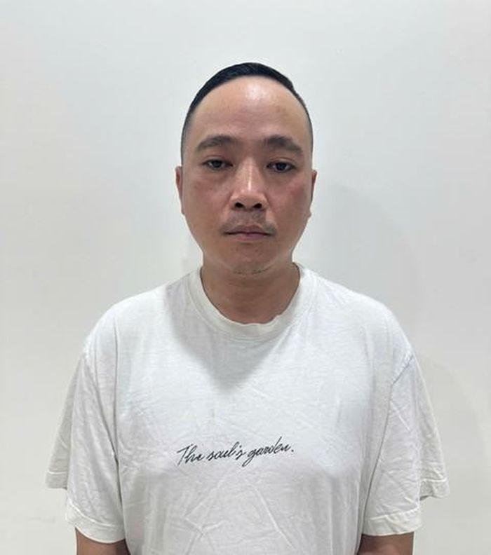 Đối tượng Hoàng Trinh Bảo.