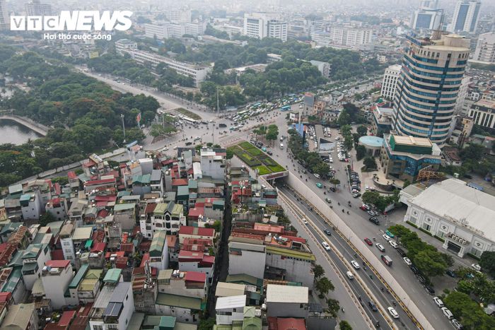 Dự án đồng thời được đề xuất gắn với định hướng chỉnh trang đô thị khu vực góc đường Lê Duẩn - hầm chui Kim Liên, góp phần hoàn thiện cảnh quan trên trục đường rộng 90m nối từ nút giao hầm Kim Liên đến Quốc lộ 1A.