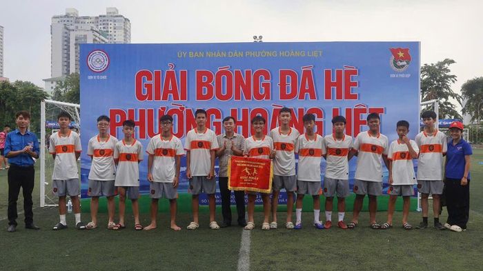 “Tháng 3-2026, Trung tâm vinh dự nhận Bằng khen của Chủ tịch UBND thành phố Hà Nội. Ảnh TA.
