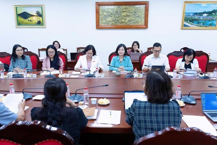 Các đại biểu tham dự cuộc họp. Ảnh: Nguyễn Hùng