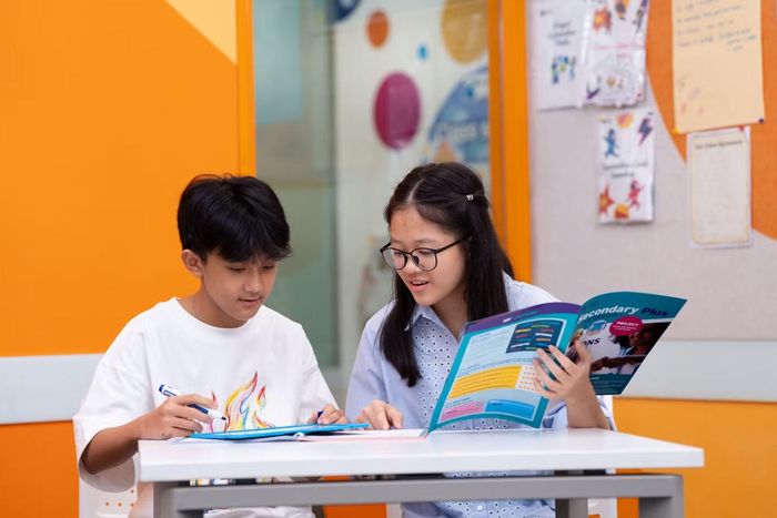 Thời đại mới yêu cầu các con học tiếng Anh thực chất, thay vì chỉ “học lò” để qua môn. Nguồn: Hội đồng Anh
