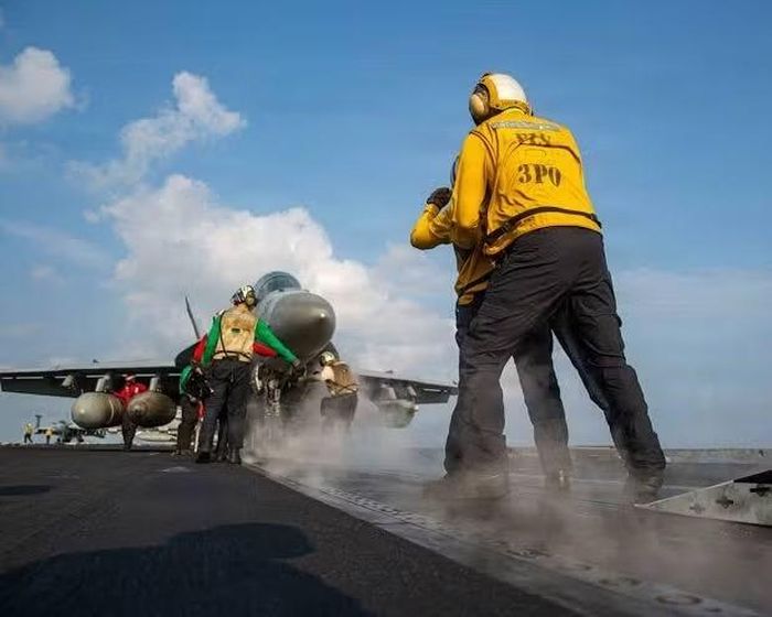 Theo tác giả bài báo, thế bế tắc hiện nay là kết quả của gần nửa thế kỷ chính sách thù địch giữa Washington và Tehran và cho thấy rất ít dấu hiệu sẽ kết thúc trong thời gian tới.