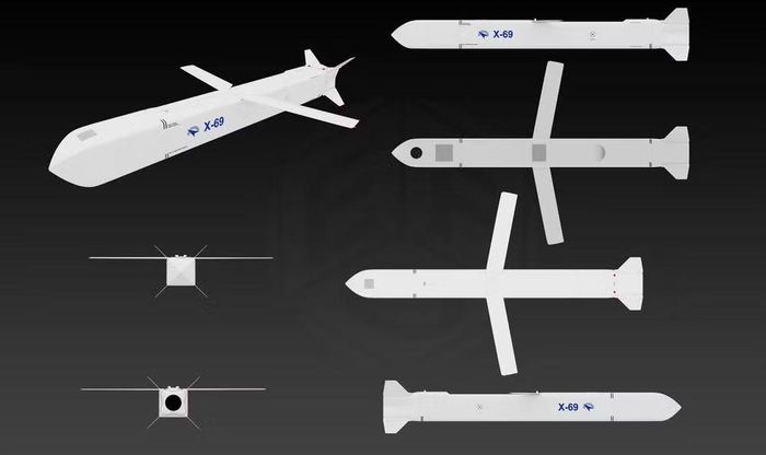 Trong khi đó, Su-34 cung cấp một nền tảng tấn công phổ biến hơn để triển khai tên lửa hành trình trong các nhiệm vụ đánh mục tiêu mặt đất.