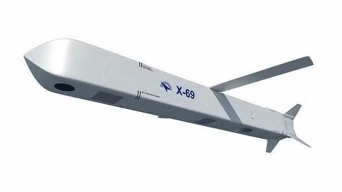 Ukraine sau đó công bố mảnh vỡ được xác định là của Kh-69, cho thấy loại tên lửa này đã được sử dụng trong các đòn đánh thực tế.