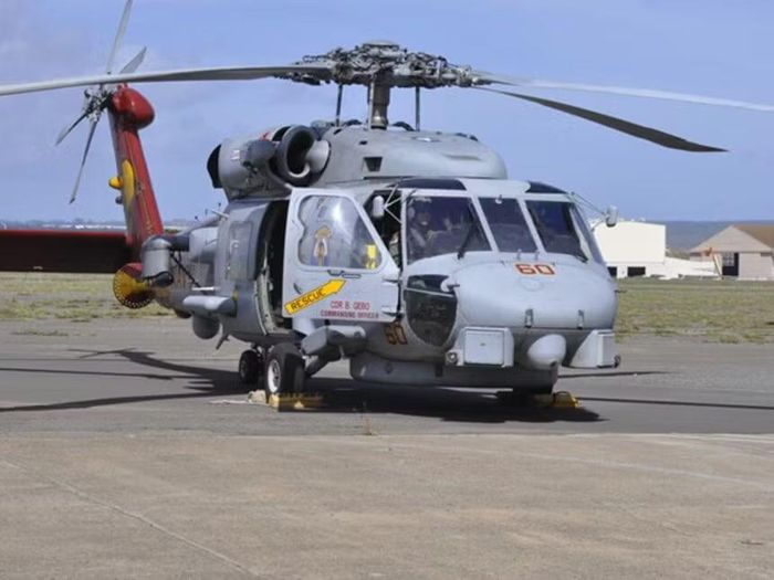 Các trực thăng SH-60F Seahawks mới được mua sẽ thay thế các loại vận tải AS-565 Panther đã cũ, vốn được Phi đội 193 tại Căn cứ Không quân Ramat David vận hành cho đến khi đơn vị này tạm thời giải thể vào tháng 9/2025.
