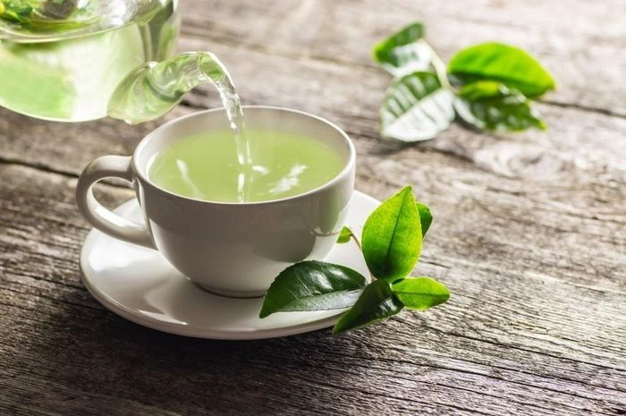  Trà xanh là một trong những đồ uống rất có lợi cho gan. Ảnh: Shutterstock. 
