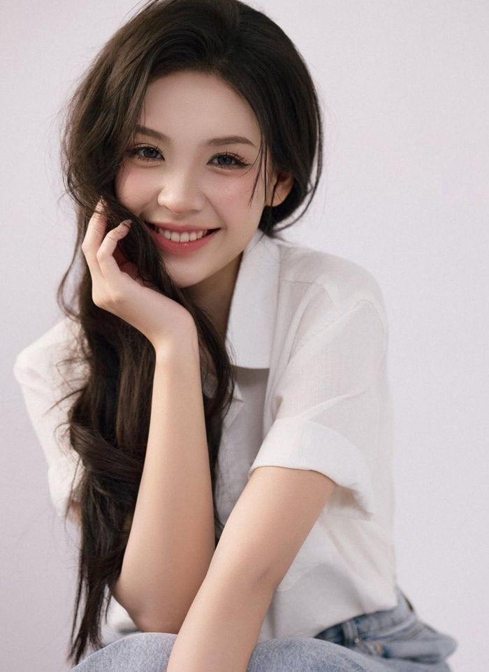 Theo diễn biến của phim, trong tập 5 sắp lên sóng, Phương có nụ hôn đầu tiên với Khánh. Chuyện tình cảm của đôi bạn thân tiến thêm một cột mốc mới. Khác với Phương, Khánh lại là chàng trai nghịch ngợm, thành tích học tập không cao. Chính sự khác biệt với chuyện tình trẻ trung, hồn nhiên giữa Phương và Khánh thu hút khán giả, tạo nên sự thích thú cho người xem.