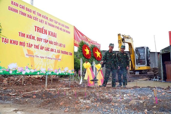 Theo thông tin ban đầu, tại khu mộ tập thể ở ấp Lạc An 3 xác định có 5 hài cốt liệt sĩ