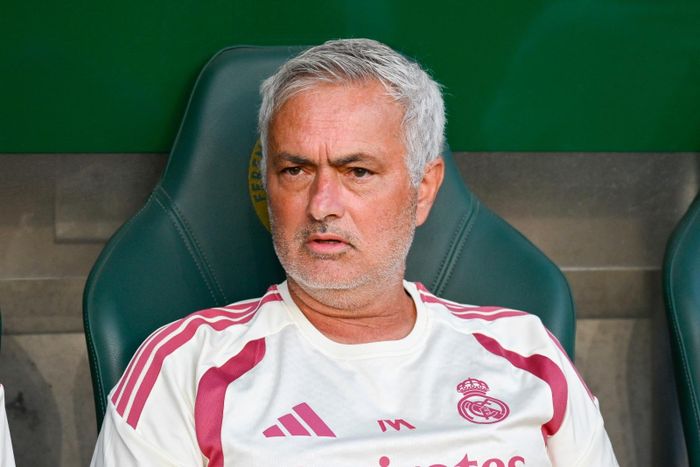 HLV Jose Mourinho. Ảnh: AP 