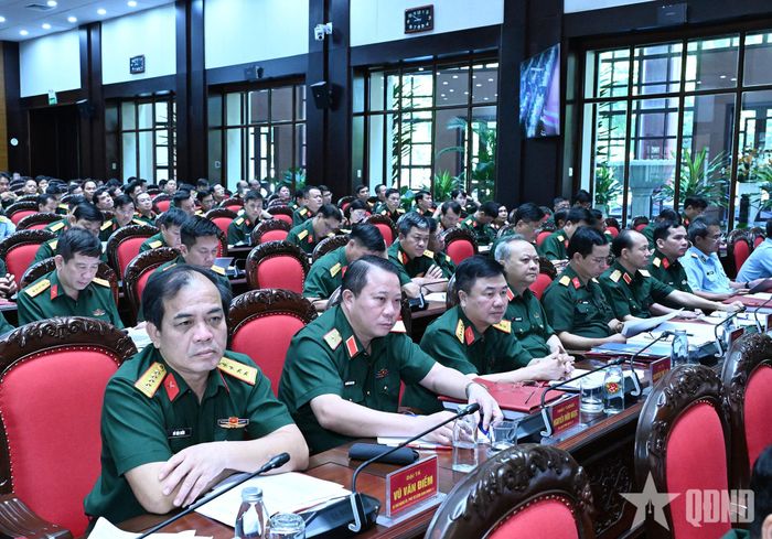 Các đại biểu dự hội nghị.