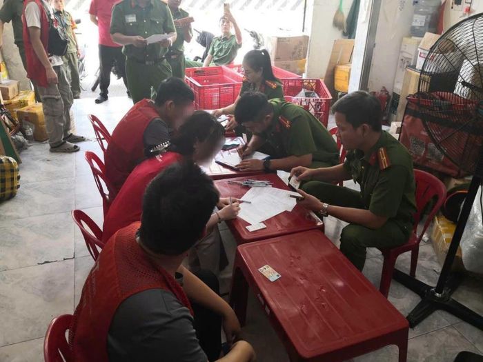Kiểm tra ma túy đối với các tài xế giao hàng