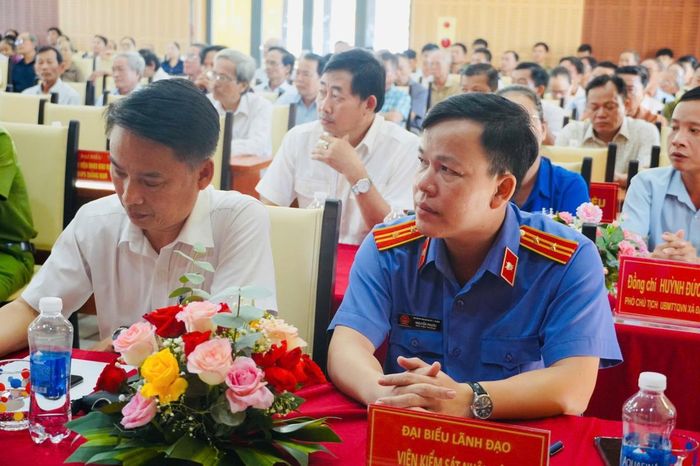 Các đại biểu dự ngày hội.