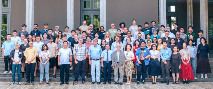  Các đại biểu, nhà khoa học chụp hình tại sự kiện. Ảnh: TRUNG NHÂN 