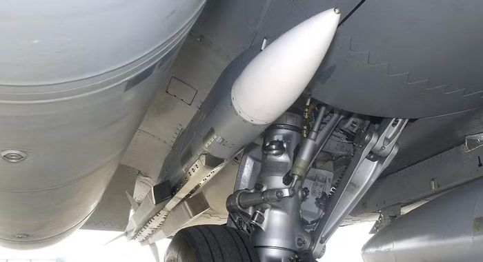 Tên lửa không đối không Meteor của châu Âu.