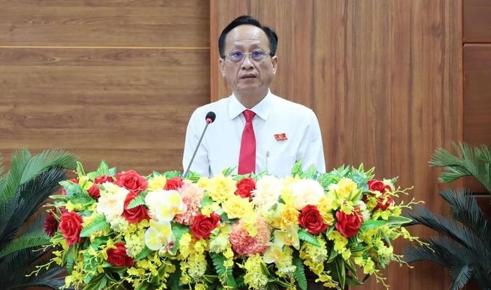Ông Phạm Văn Thiều, Chủ tịch HĐND tỉnh phát biểu khai mạc.