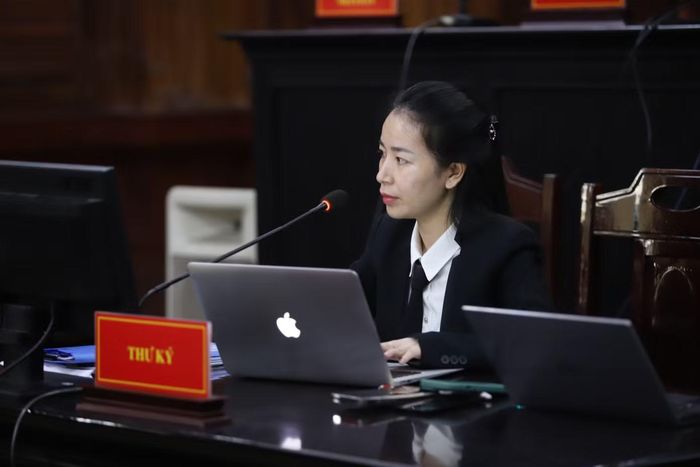 Đáng chú ý, 4 nữ tiếp viên hàng không không bị truy tố do cơ quan tố tụng xác định những người này không biết bên trong các tuýp kem đánh răng có chứa ma túy. Ảnh: Nguyễn Tiến