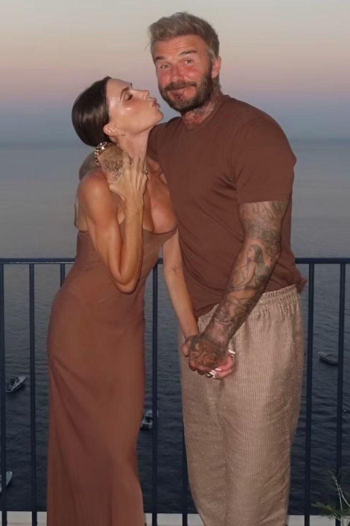 Victoria và David Beckham trở lại chỗ hẹn hò bí mật từ 29 năm trước.
