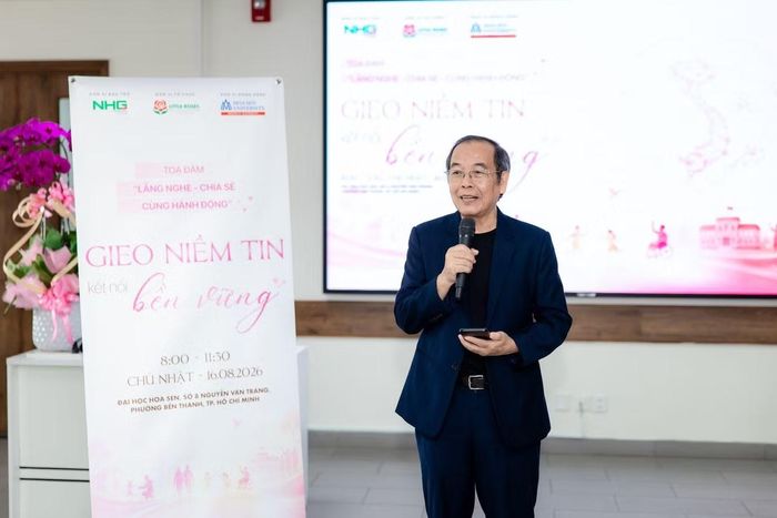 TS. Đỗ Mạnh Cường phát biểu khai mạc tọa đàm