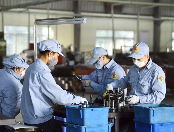 Tiền lương tối thiểu được điều chỉnh dựa trên mức sống tối thiểu.