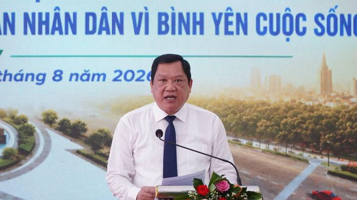Ông Lâm Văn Bi - Phó Chủ tịch UBND tỉnh Cà Mau, phát biểu tại lễ khởi công.
