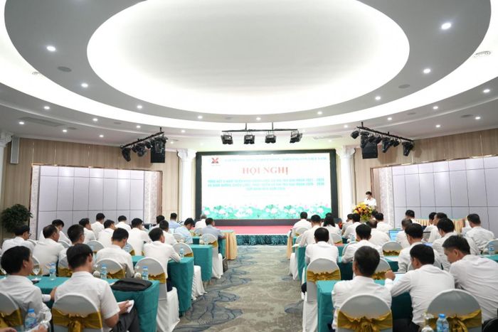 Toàn cảnh hội nghị tổng kết chiến lược phát triển cơ khí TKV giai đoạn 2026-2030, tầm nhìn đến năm 2045.