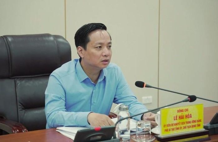 Chủ tịch UBND tỉnh Cao Bằng Lê Hải Hòa phát biểu tại Hội nghị.