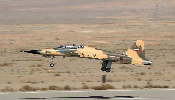 Máy bay chiến đấu của quân đội Iran. Ảnh: Wikipedia
