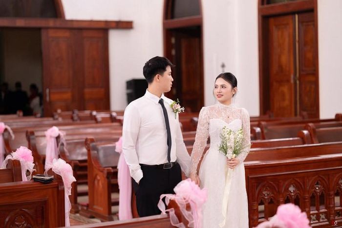 Hà vượt qua những rào cản tuổi tác để đến với người mình yêu  