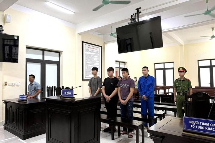 4 bị cáo tại phiên tòa