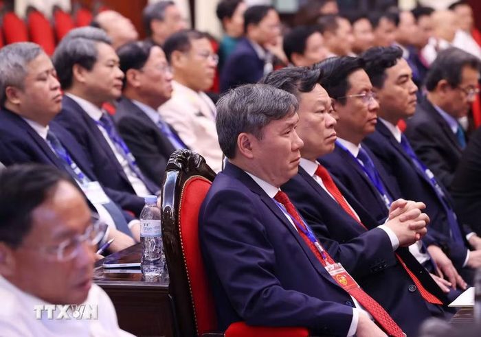 Các học viên là Ủy viên Trung ương Đảng khóa XIV dự Lễ khai giảng. (Ảnh: Văn Điệp/TTXVN)