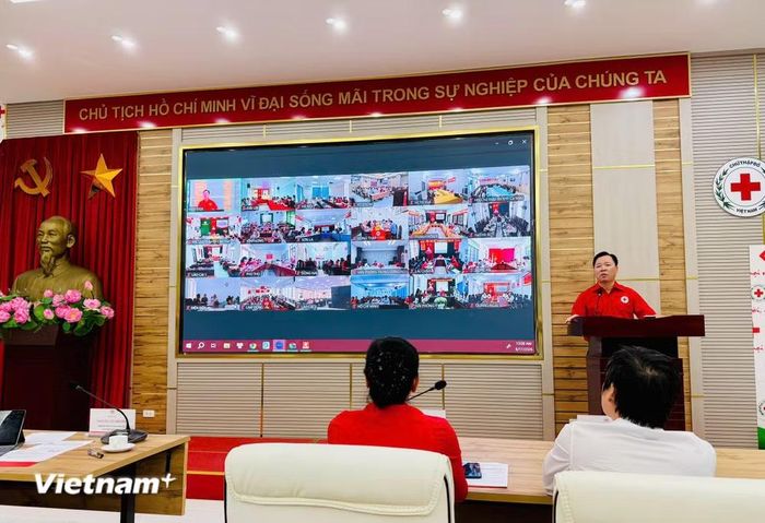 Hội nghị được tổ chức theo hình thức trực tiếp kết hợp trực tuyến, với điểm cầu Trung ương Hội Chữ thập đỏ Việt Nam và các điểm cầu tại các tỉnh, thành phố, xã, phường, đặc khu. (Ảnh: Trần Hương Sơn/Vietnam+)