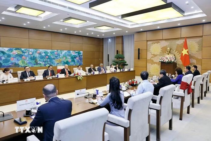 Chủ tịch Quốc hội Trần Thanh Mẫn tiếp Thượng nghị sỹ Alberto Anaya Gutiérrez, Tổng Bí thư Đảng Lao động Mexico. (Ảnh: Doãn Tấn/TTXVN)