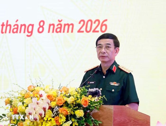 Đại tướng Phan Văn Giang, Ủy viên Bộ Chính trị, Phó Bí thư Quân ủy Trung ương, Phó Thủ tướng, Bộ trưởng Bộ Quốc phòng phát biểu. (Ảnh: Thống Nhất/TTXVN)