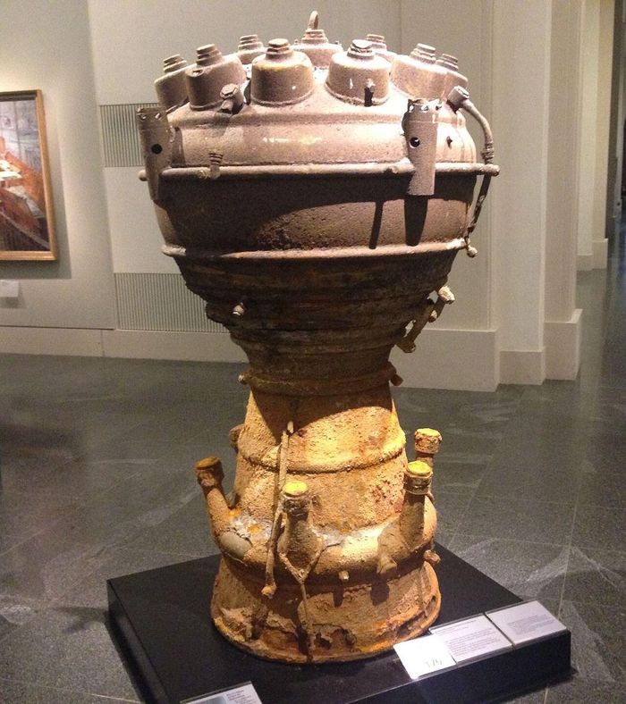 Động cơ tên lửa của V2, được trưng bày tại Bảo tàng Lịch sử Deutsches Historisches Museum, ở Berlin. Ảnh: Wikipedia