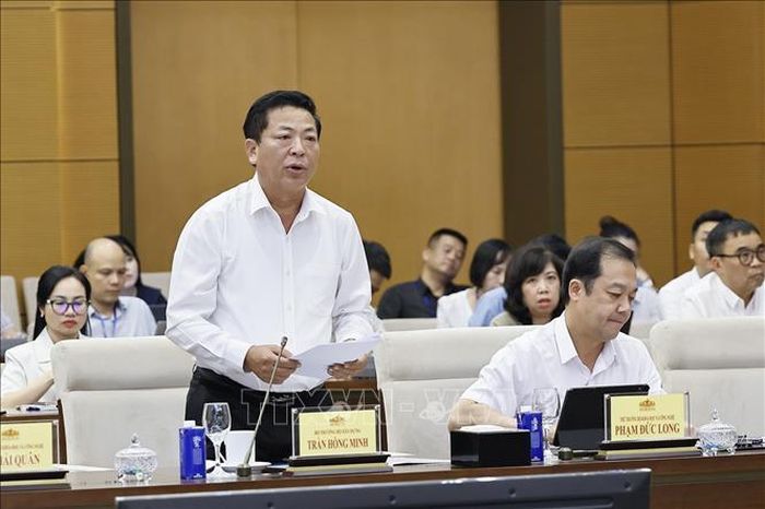 Bộ trưởng Bộ Xây dựng Trần Hồng Minh phát biểu. Ảnh: Doãn Tấn/TTXVN