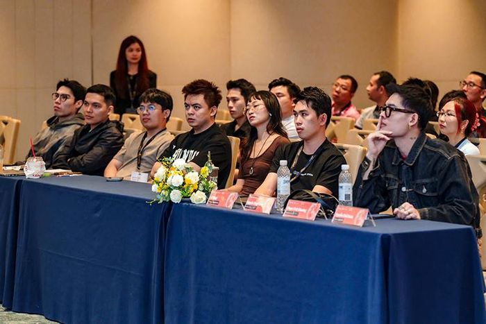 Các đại biểu tham dự CONVICTION.