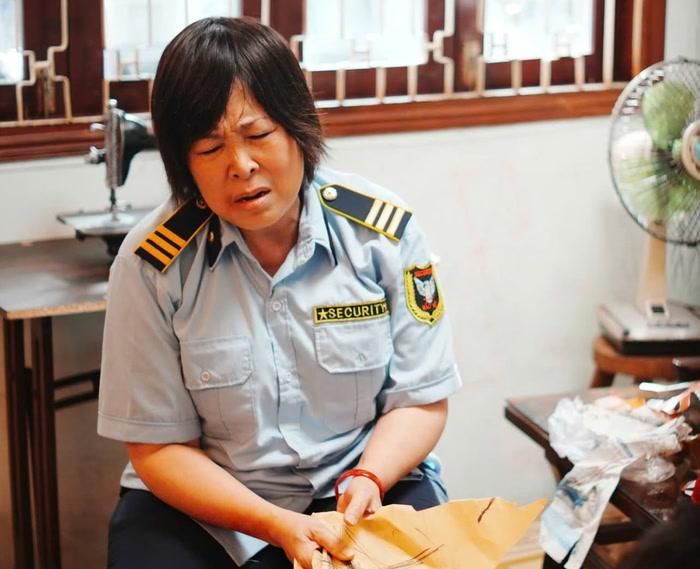 Tạo hình giản dị, khắc khổ của NSND Hồng Vân trong phim ngắn Người Nuôi Diều. Ảnh: NSX
