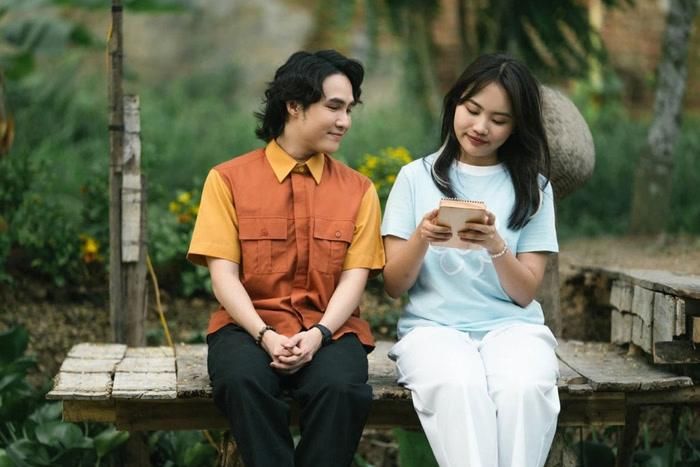 Phương Mỹ Chi có bước tiến đáng chú ý trên màn ảnh rộng với vai Mỹ Tiên trong Nhà gia tiên, bộ phim đạt doanh thu khoảng 242 tỷ đồng. Ảnh: NSX.