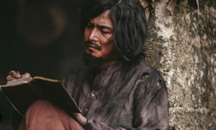 Quách Ngọc Ngoan trong vai Hùng ở Người bất tử, nhân vật nhiều tham vọng, tình yêu và bi kịch, đồng thời là một dấu ấn nổi bật trong sự nghiệp của anh.