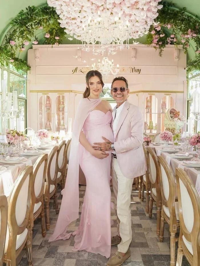 Á hậu Miss Universe có 2 con với nam ca sĩ nổi tiếng Marc Anthony.