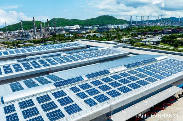 Cơ chế mới đang mở rộng dư địa phát triển điện mặt trời mái nhà.