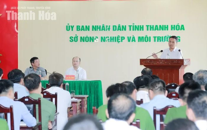 Đại diện doanh nghiệp chăn nuôi phát biểu ý kiến tại hội nghị.
