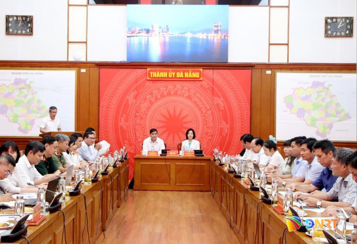 Quang cảnh buổi làm việc. Ảnh: TRỌNG HUY