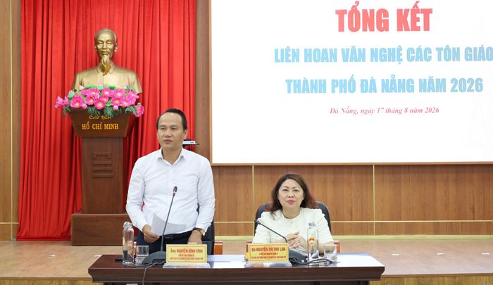 Phó Bí thư Thành ủy, Chủ tịch Ủy ban MTTQ Việt Nam thành phố Nguyễn Đình Vĩnh phát biểu kết luận hội nghị. Ảnh: THÁI CƯỜNG