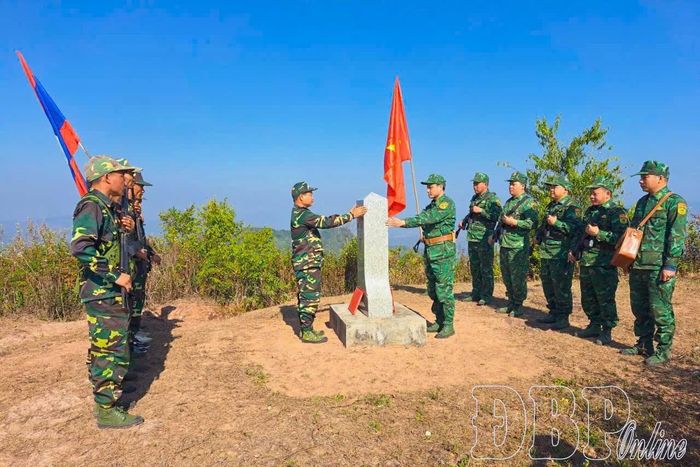 Lực lượng BĐBP Điện Biên duy trì phối hợp tổ chức tuần tra song phương trên tuyến biên giới Việt Nam - Lào.