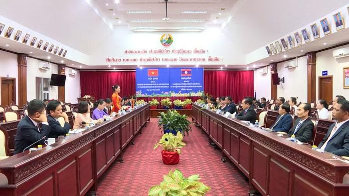  Quang cảnh buổi làm việc. Ảnh: Đức Hải 