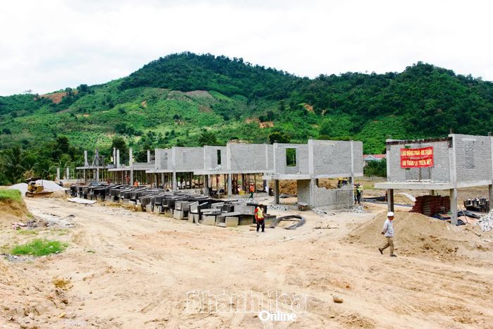 Khu vực Dự án Di dân, tái định cư vùng sạt lở thôn Bậc Rây 1.