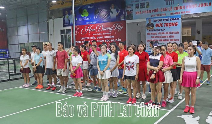 Vận động viên dự bế mạc.