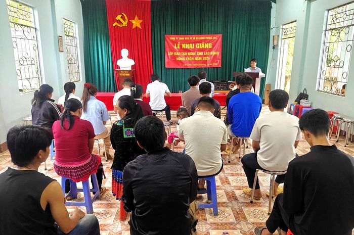 Tả Lèng các lớp đào tạo nghề mở ra cơ hội phát triển cho người dân.