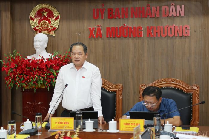 Đồng chí Lý Bình Minh - Phó Chủ tịch HĐND tỉnh phát biểu tại buổi làm việc.
